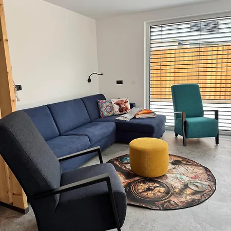 Apartment Alte Version